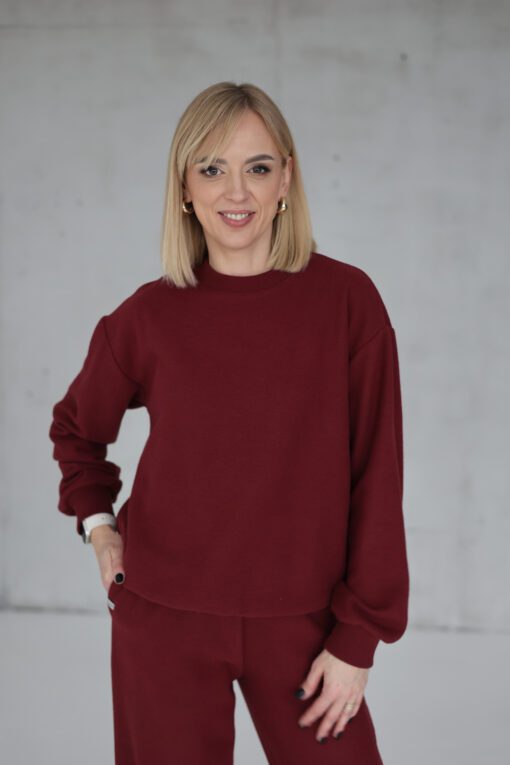 PEACH EFFECT. Moteriškas BORDO džemperis