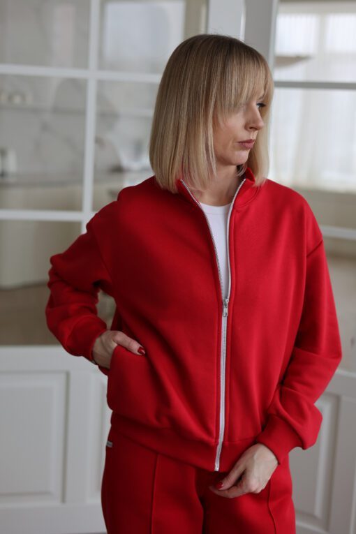 Moteriškas RAUDONAS džemperis ZIP