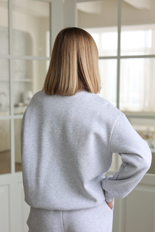 Alternative view of Moteriškas MELANŽINIS PILKAS džemperis POLO